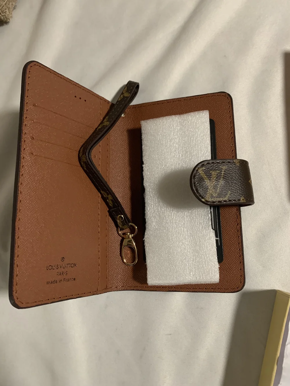 Louis Vuitton Wallet\phone Case
